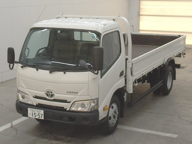 TOYOTA DYNA 2023
