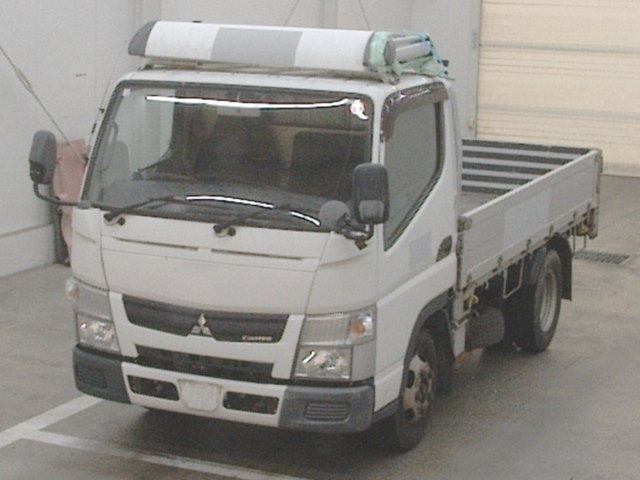 MITSUBISHI CANTER 2013