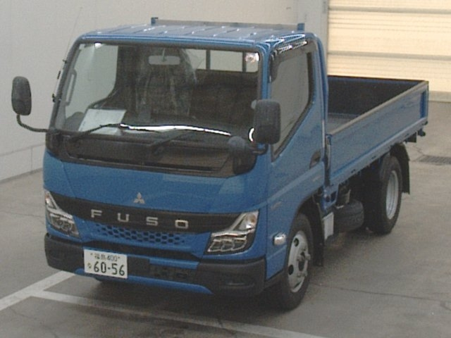 MITSUBISHI CANTER 2023