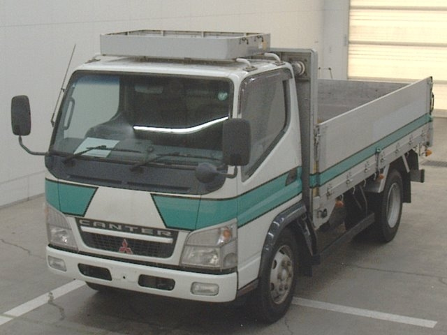 MITSUBISHI CANTER 2006