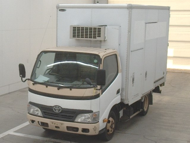 TOYOTA DYNA 2009