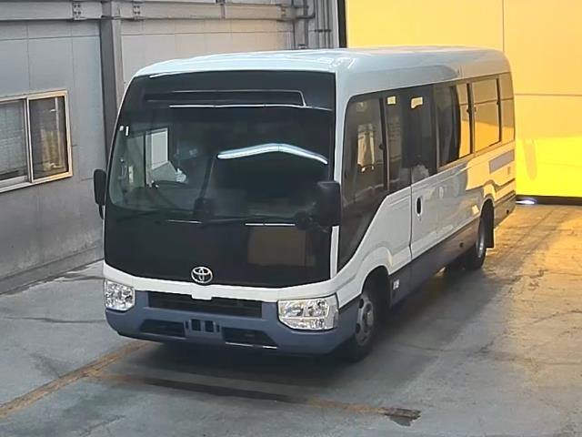 TOYOTA COASTER 2020