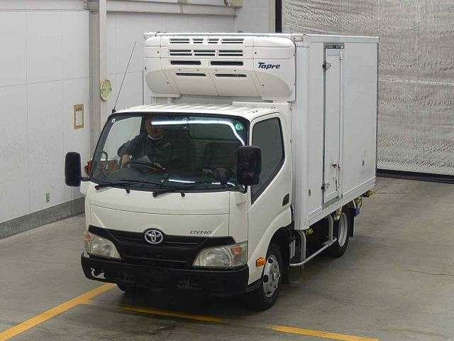 TOYOTA DYNA 2012