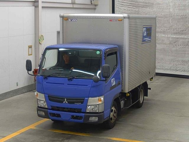 MITSUBISHI CANTER 2015
