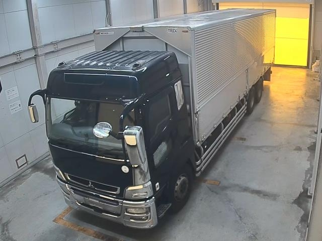 MITSUBISHI FUSO TRUCK 2016