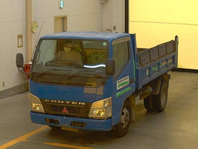 MITSUBISHI CANTER 2005
