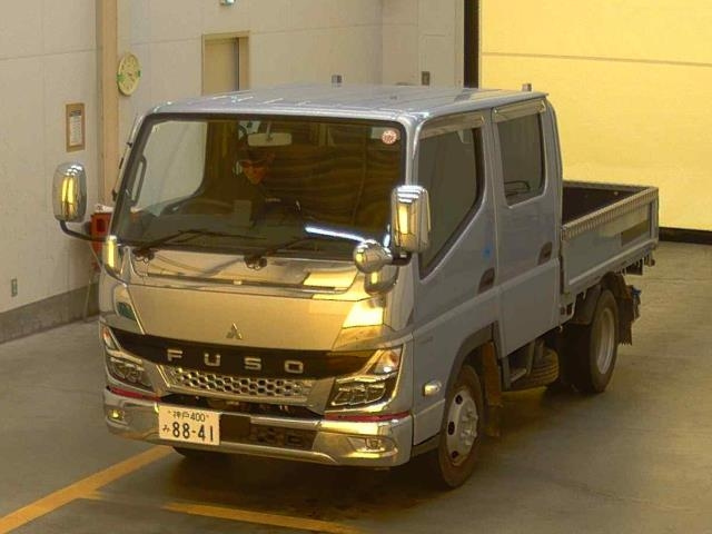 MITSUBISHI CANTER 2021