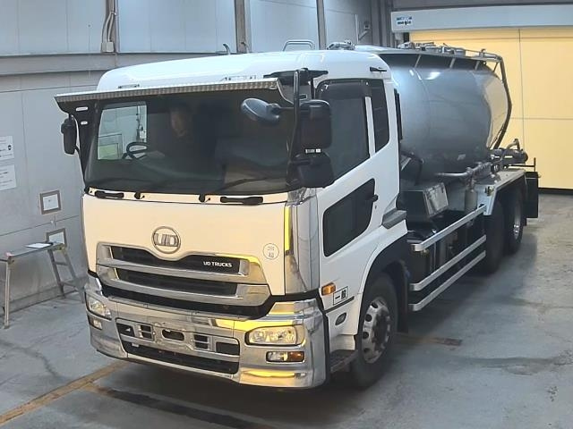 NISSAN UD SERIES 2014