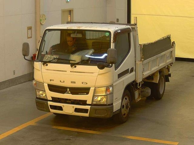 MITSUBISHI CANTER 2014