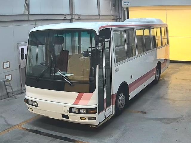 MITSUBISHI BUS 2006
