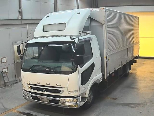 MITSUBISHI FUSO FIGHTER 2010
