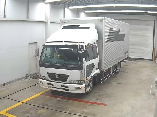 NISSAN CONDOR 2006