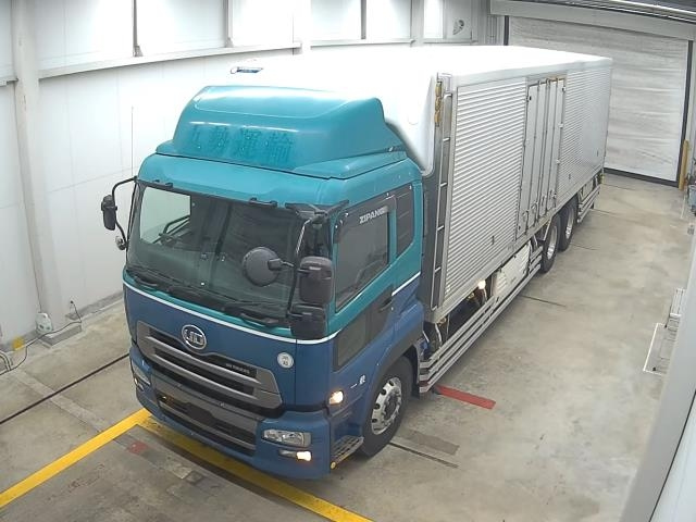 NISSAN UD SERIES 2014