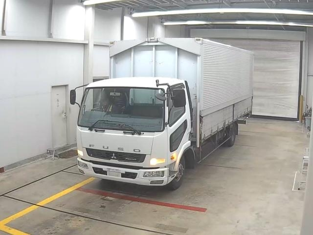 MITSUBISHI FUSO FIGHTER 2014