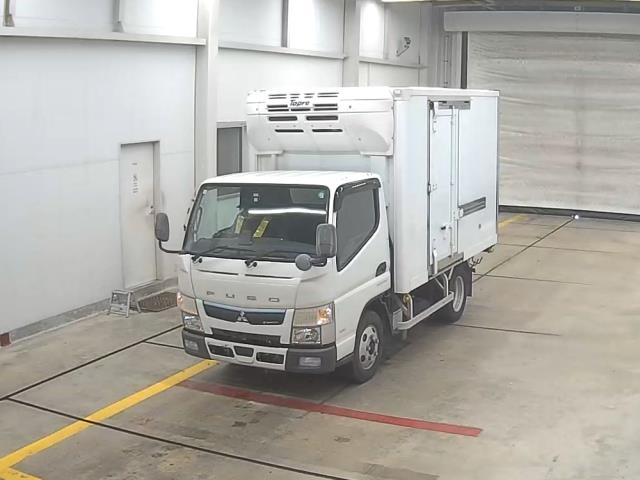 MITSUBISHI CANTER 2019