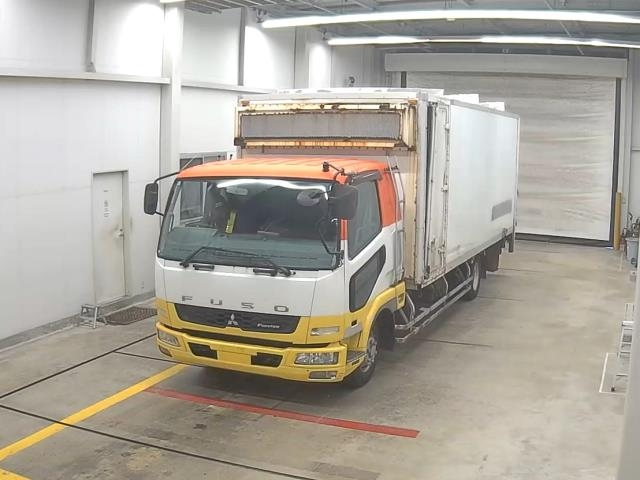 MITSUBISHI FUSO FIGHTER 2013