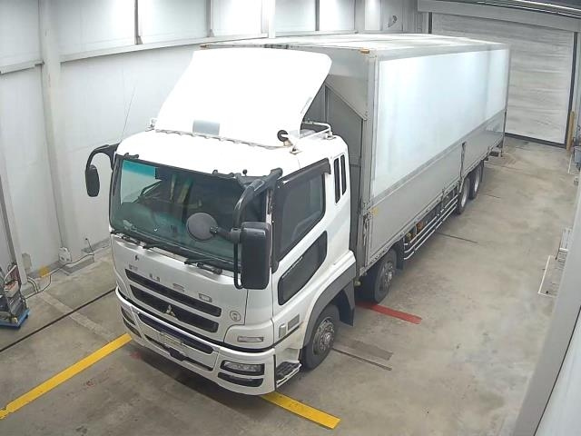 MITSUBISHI FUSO TRUCK 2011