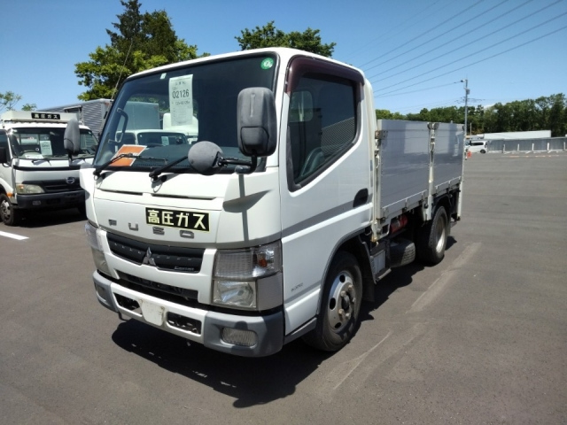 MITSUBISHI CANTER 2015