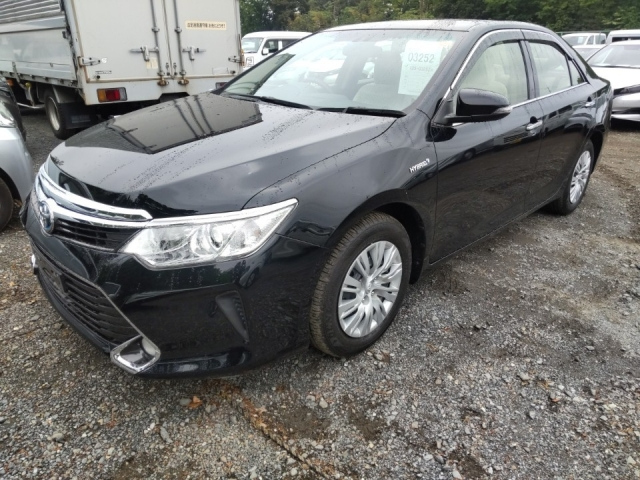 TOYOTA CAMRY