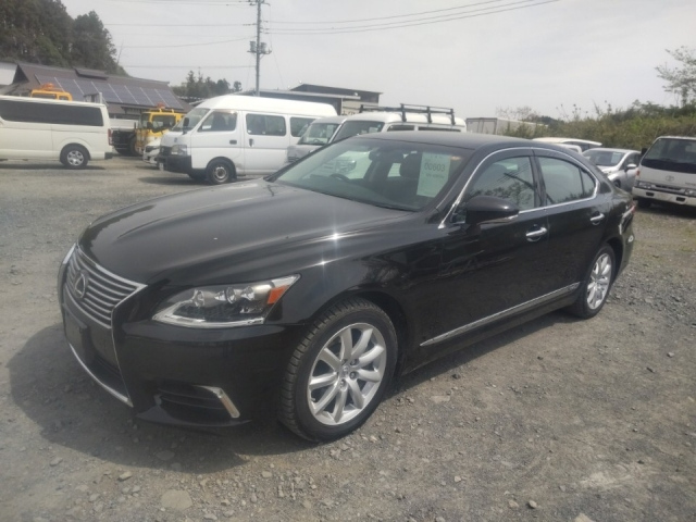 LEXUS LS 2015