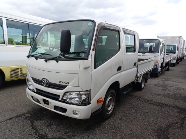 TOYOTA DYNA 2019