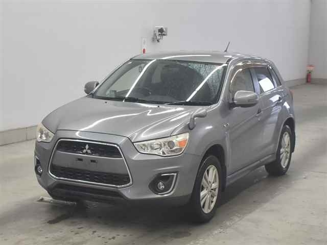 MITSUBISHI RVR 2013