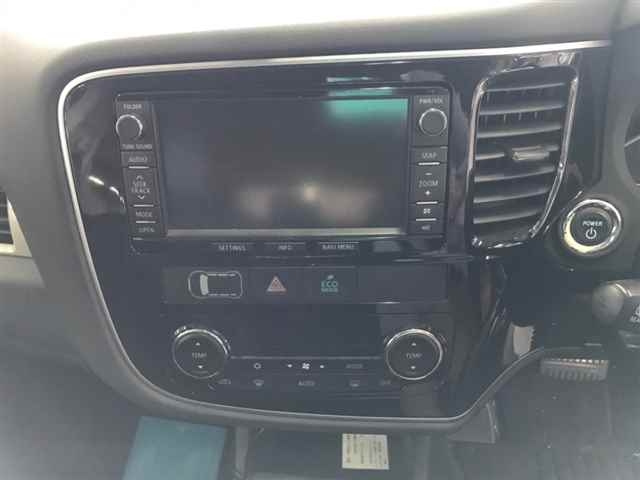 MITSUBISHI OUTLANDER PHEV 2014