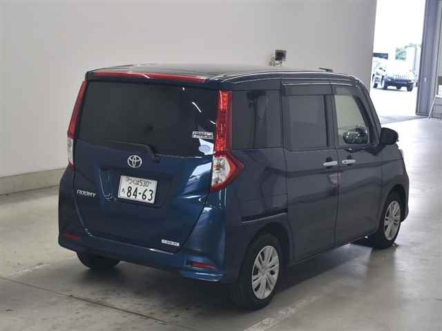 TOYOTA ROOMY 2020