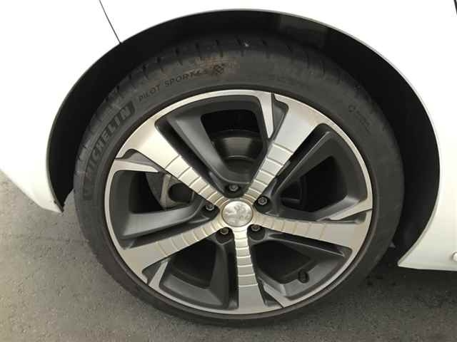 PEUGEOT 308 2019