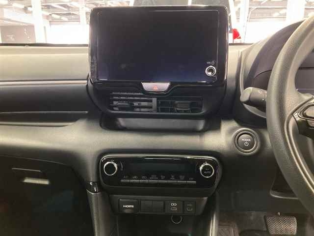 TOYOTA YARIS 2024