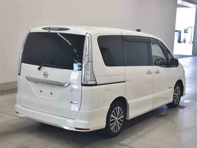 NISSAN SERENA 2015