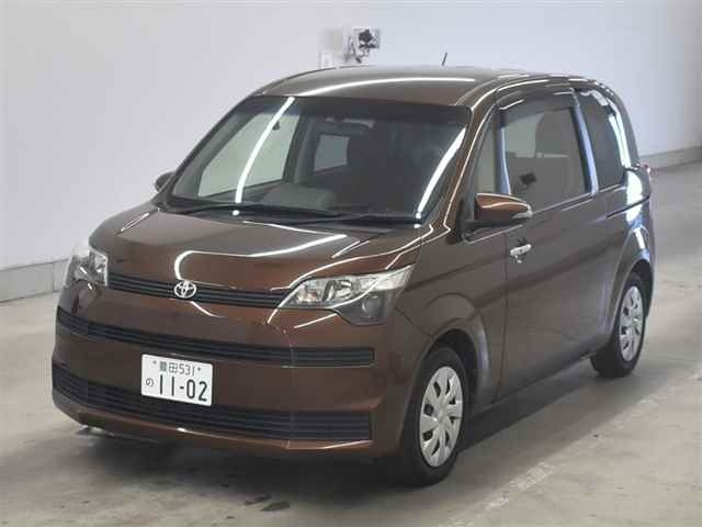TOYOTA SPADE 2015