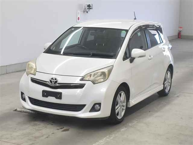 TOYOTA RACTIS 2010