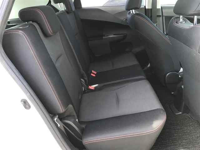 TOYOTA RACTIS 2010