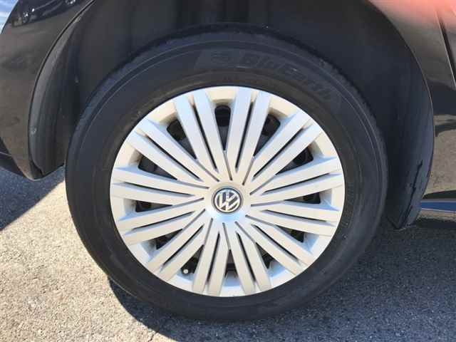 VOLKSWAGEN POLO 2015
