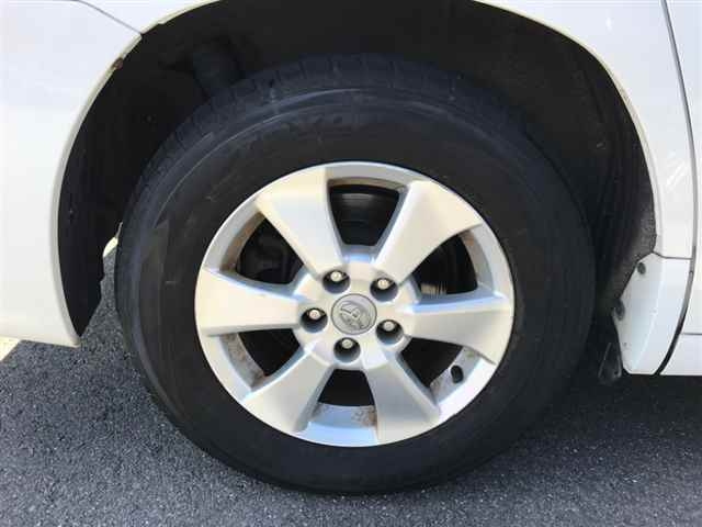 TOYOTA VELLFIRE 2010