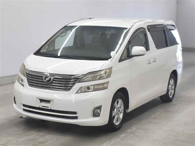 TOYOTA VELLFIRE 2010