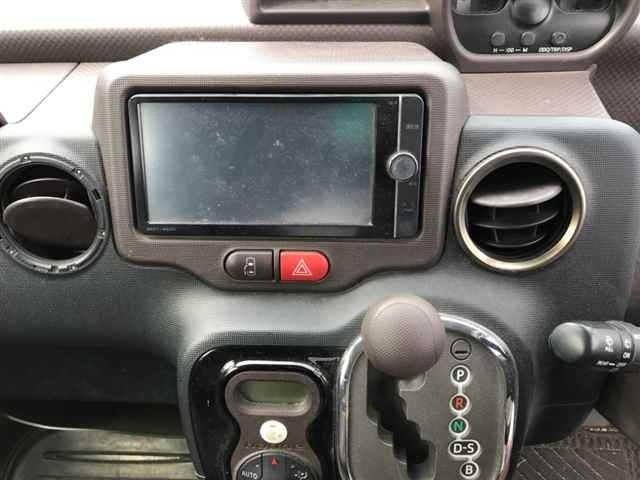 TOYOTA SPADE 2012