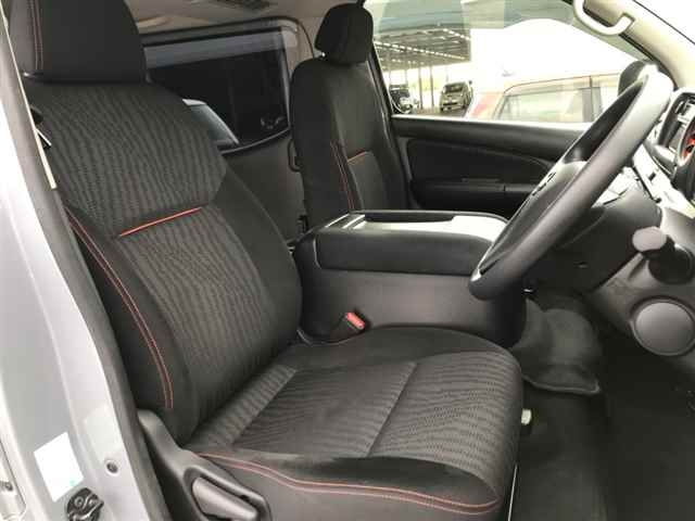 NISSAN CARAVAN VAN 2021