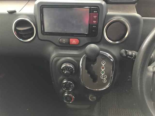 TOYOTA SPADE 2015