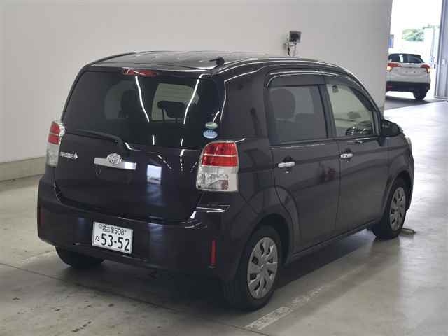 TOYOTA SPADE 2015