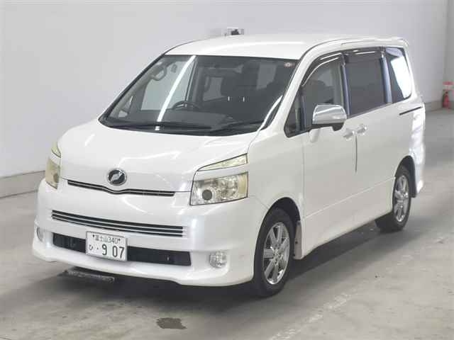 TOYOTA VOXY 2008