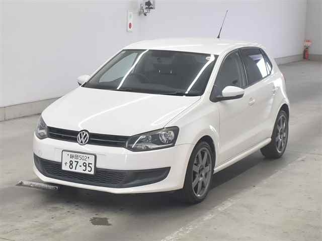 VOLKSWAGEN POLO 2010
