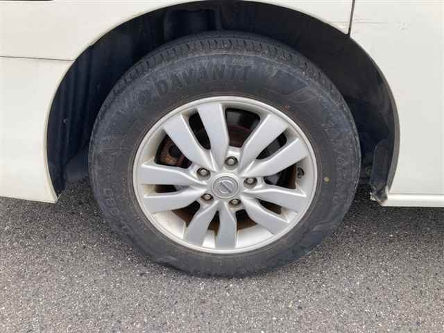 NISSAN SERENA 2011