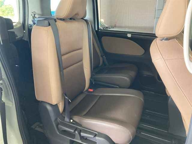 NISSAN SERENA 2017