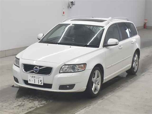 VOLVO V50 2012