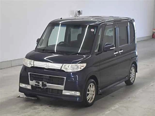 DAIHATSU TANTO 2010