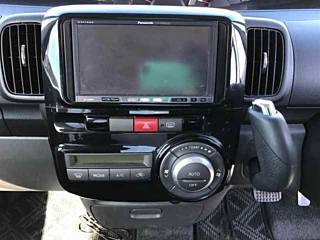 DAIHATSU TANTO 2010