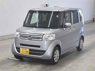 HONDA N BOX 2017