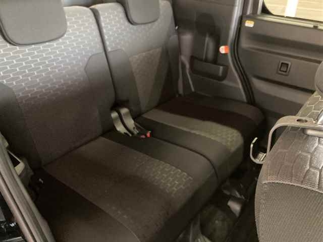 TOYOTA PIXIS MEGA 2020